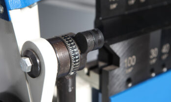 UFA-Manual-Sheet-Metal-Folder-Detail3