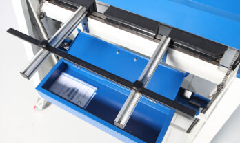 UFA-Manual-Sheet-Metal-Folder-Detail5